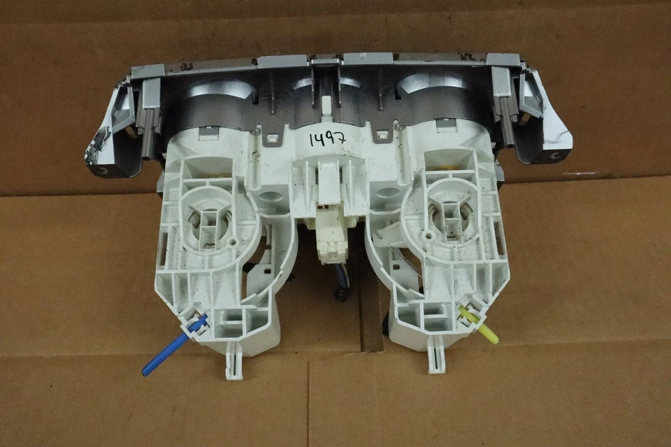 Mazda 3 2010 2011 aire acondicionado temperatura calor control de clima OEM BFD161190 Foto 2 de 4