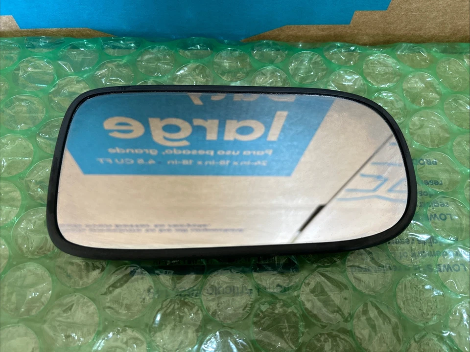 Aquecimento de vidro espelhado Aston Martin DB9, DB7 VANTAGE, VANQUISH (2004-2012) - Imagem 3 de 4