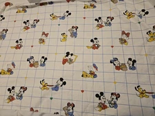 Vintage 1984 Dundee Disney Babies Flannel Blanket Hearts Mickey & Friends Cotton