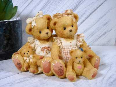 1995 Enesco Cherished Teddies ''Two Friends Mean Twice the Love'' Figurine J4
