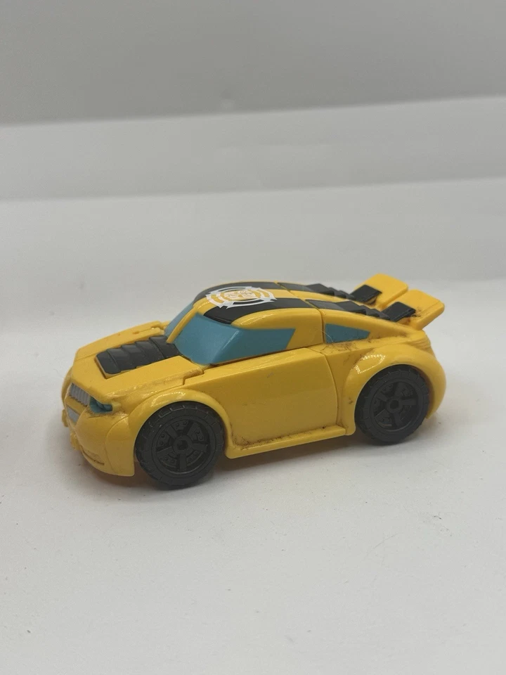 Hasbro Transformers PLAYSKOOL Heroes Rescue Bots Bumblebee - Image 3 of 4