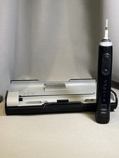 Used Oral-B Genius Electric Toothbrush BRAUN Type 3765  travel Case