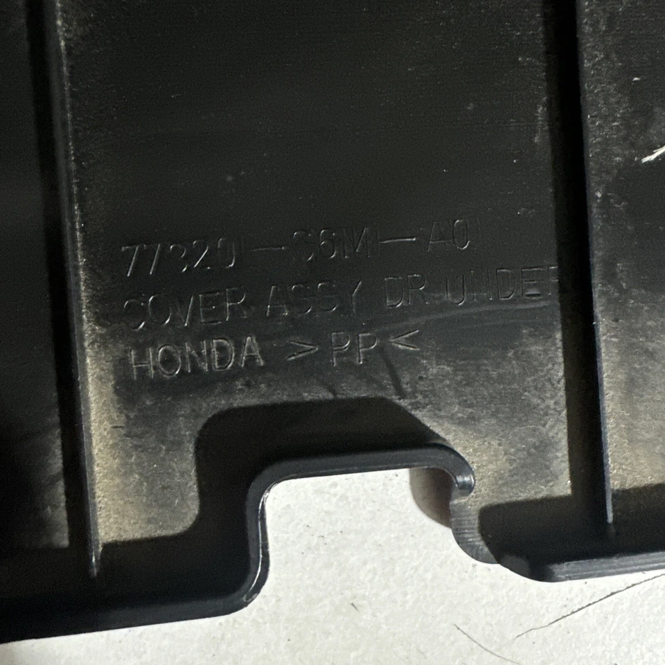 2002-2006 ACURA RSX FUSE PANEL COVER DASH TRIM ACCESS DOOR 77320-S6M-A0 - Image 4 of 4