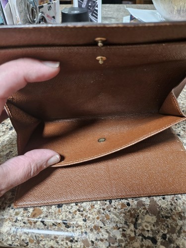 Auth. LOUIS VUITTON Brown Monogram Canvas Leather Sarah Long Envelope Wallet - Picture 12 of 12