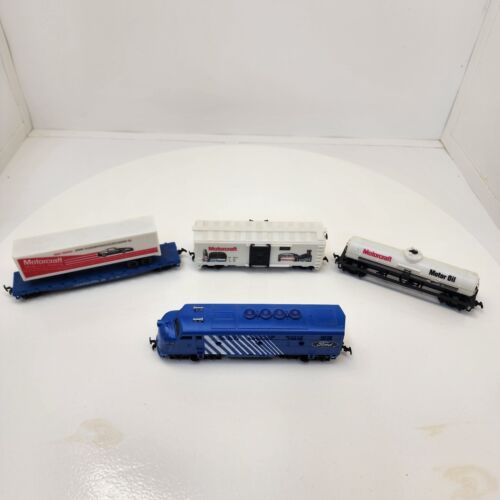 HO Scale Model Power FORD Train Locomotive F-3 Dual Drive  3 Car Set - Picture 1 of 15