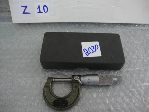  Vintage Mitutoyo  Micrometer 0-25mm 103-137  M110-25 Made in Japan