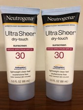  2 Neutrogena Clear Face Oil-Free Sunscreen SPF 30 with Helioplex Exp. 7/2026 