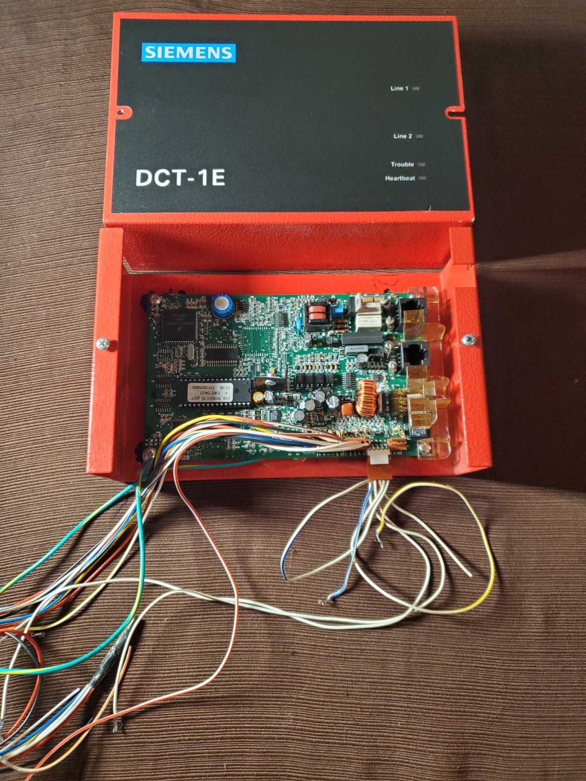 Siemens DCT-1 Digital Communicator 5 Channel Dialer without Enclosure