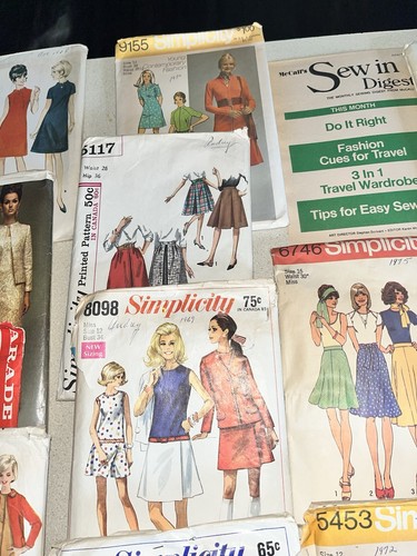 Lot of 30 Plus Unsorted Vintage Sewing Patterns McCall Simplicity Butterick - Picture 7 of 10