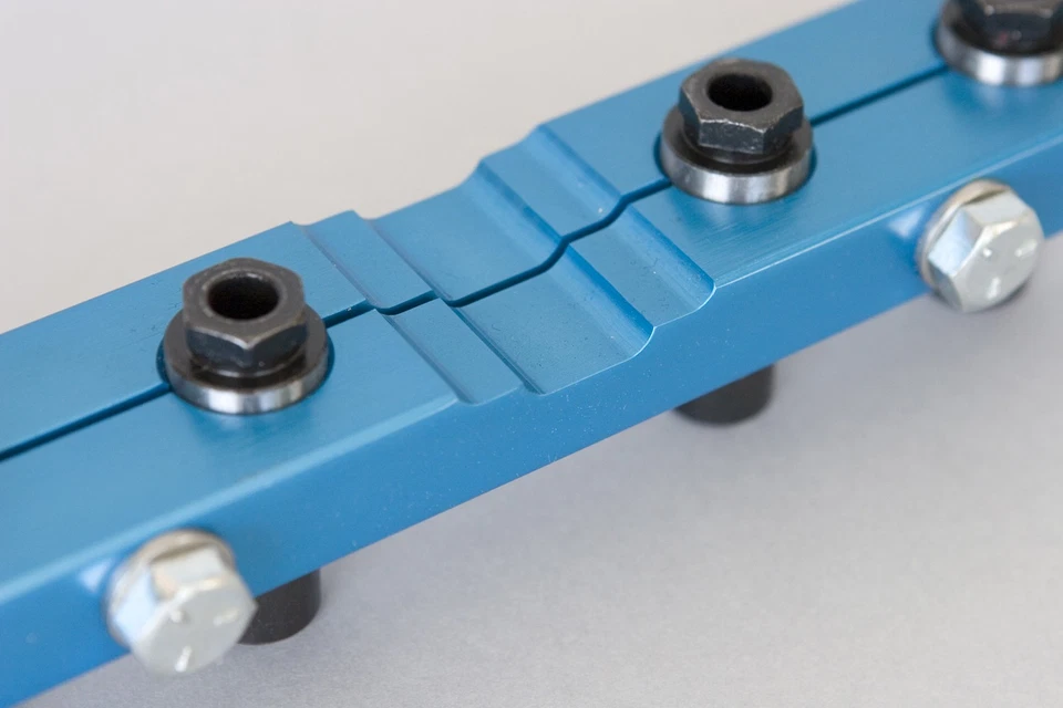 Faja PRW Billet Aluminio Ligera Carga con Resorte Incl. 3/8 pulg. PRW Foto 2 de 4