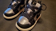 Nike Air Jordan Retro 1 Mid Black Metallic Silver Gold TD kids Size 3c US