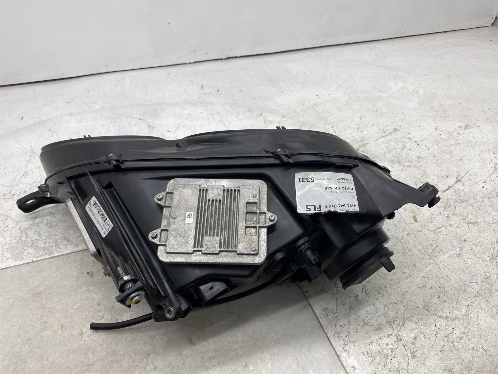 2014-2019 BENTLEY FLYING SPUR OEM FRONT LEFT SIDE AUTO LEVEL PROJECTOR HEADLIGHT