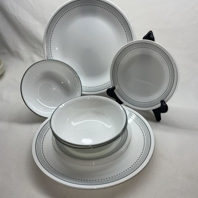 10 PC Corelle City Block (3) Dinner (4) Bread/Dessert (3) Cereal Bowls