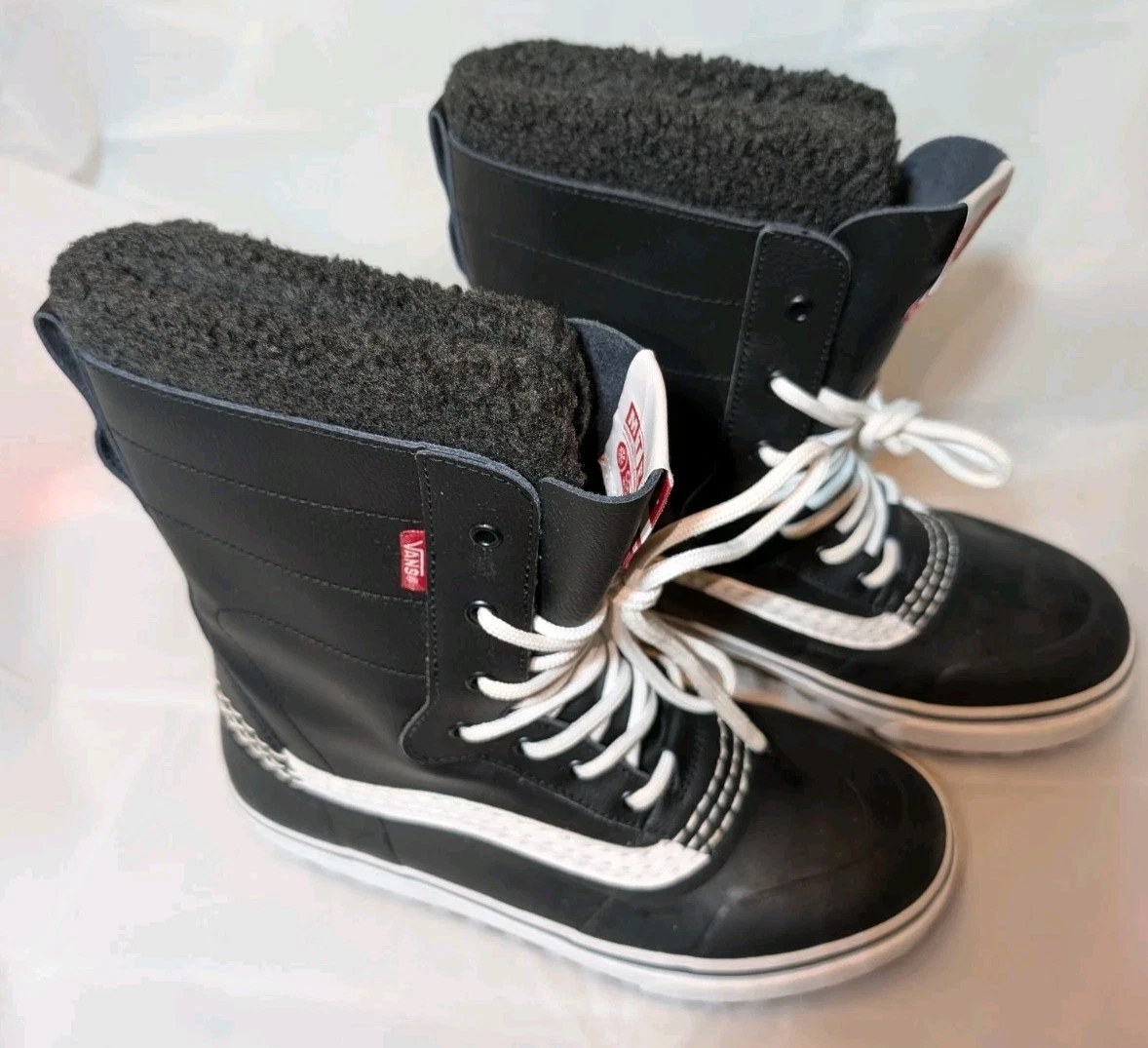 Vans Standard Snow MTE Boots Black White Mens 9 Womens 10.5 Waterproof Winter