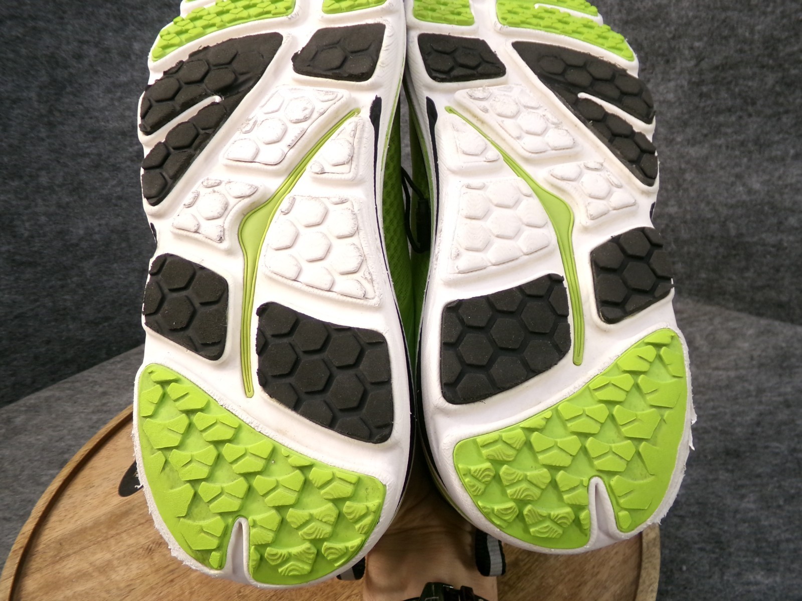 Hoka One One Bondi 3 Men's Size 11.5 US Neon Green Black Running Shoes Sneakers thumbnail 9