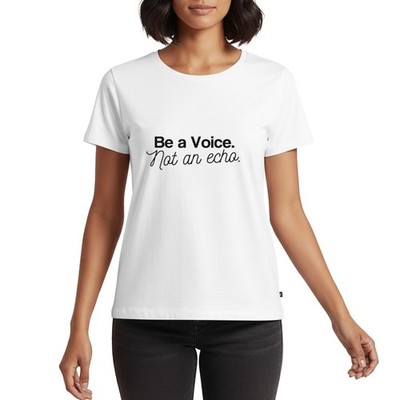 Be A Voice. Not An Echo Frauen Premium Bio T-Shirt
