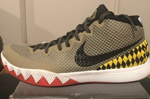 kyrie 1 warhawk