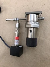 AP1010SM APTech Gas Pressure Regulator w/Transducer 1/4” VCR 316 Stainless