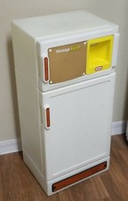 Vintage Little Tikes Child  s My Size Kitchen Refrigerator Fridge w/ Shelves 34"