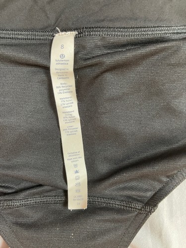 Lululemon Athletica Tie Dye Shuffle Blue & Black Run Speed Shorts 8 - Picture 7 of 7