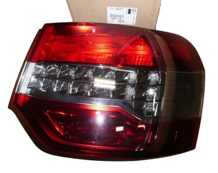Feu arrière droit Citroën C5 III de qualité supérieure en polycarbonate rouge
