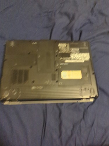 Dell Inspiron 1420  - Bild 3 von 6