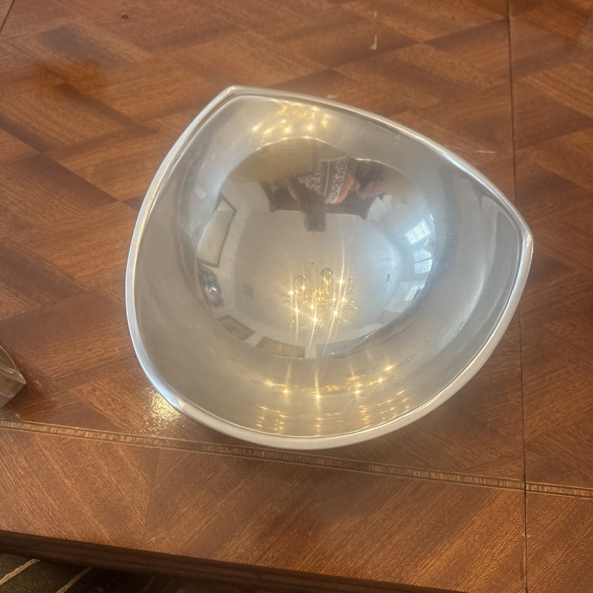 アメリカ製nambeメタルtricornerbowl Tri-Corner Bowl - 6in. | Nambé