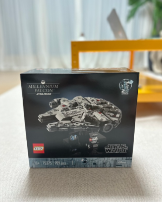 Lego Star Wars 75375 Millennium Falcon™, 921-Piece / Express | eBay