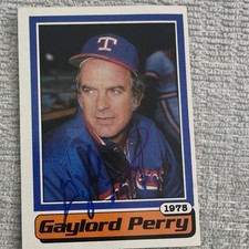 1983 Topps - Gaylord Perry Autograph #4 of 6 