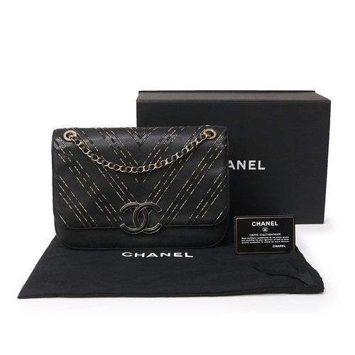 Used CHANEL Flap V Stitch Chain Shoulder Bag Crossbody 2WAY Coco Mark Sheepskin