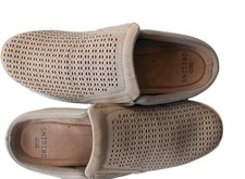 Earth Origins Emilia Women's 6.5 Mules Wheat Beige Nubuck Leather Slip On Clogs