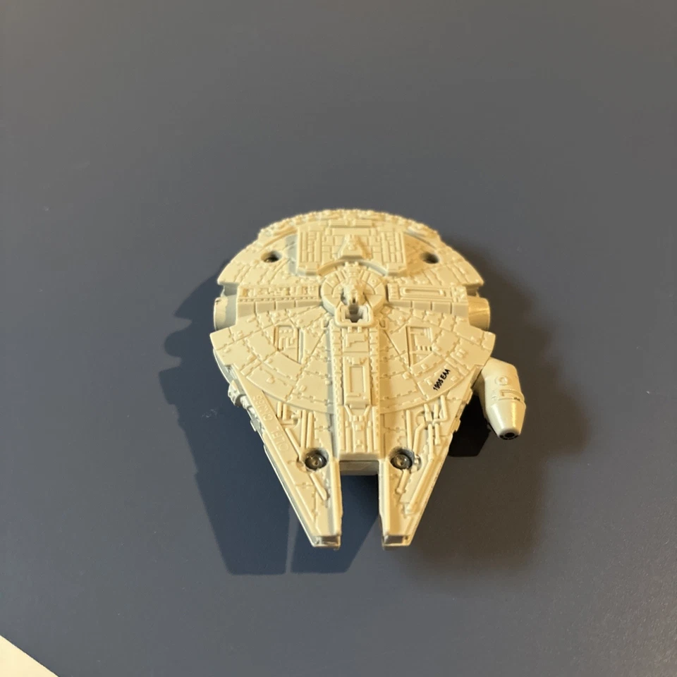 2016 Star Wars Mini Millennium Falcon LFL CKJ66 3,5 дюйма - Изображение 4 из 4