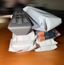 Brand New OEM Xfinity XR15v2-UQ Voice Remote X1-Xi6-Xi5-XG2-TV READ DISc 