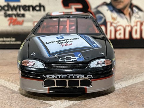 1999 Dale Earnhardt Goodwrench Service Plus Sign Monte Carlo NASCAR Action 1/24 - Picture 4 of 15