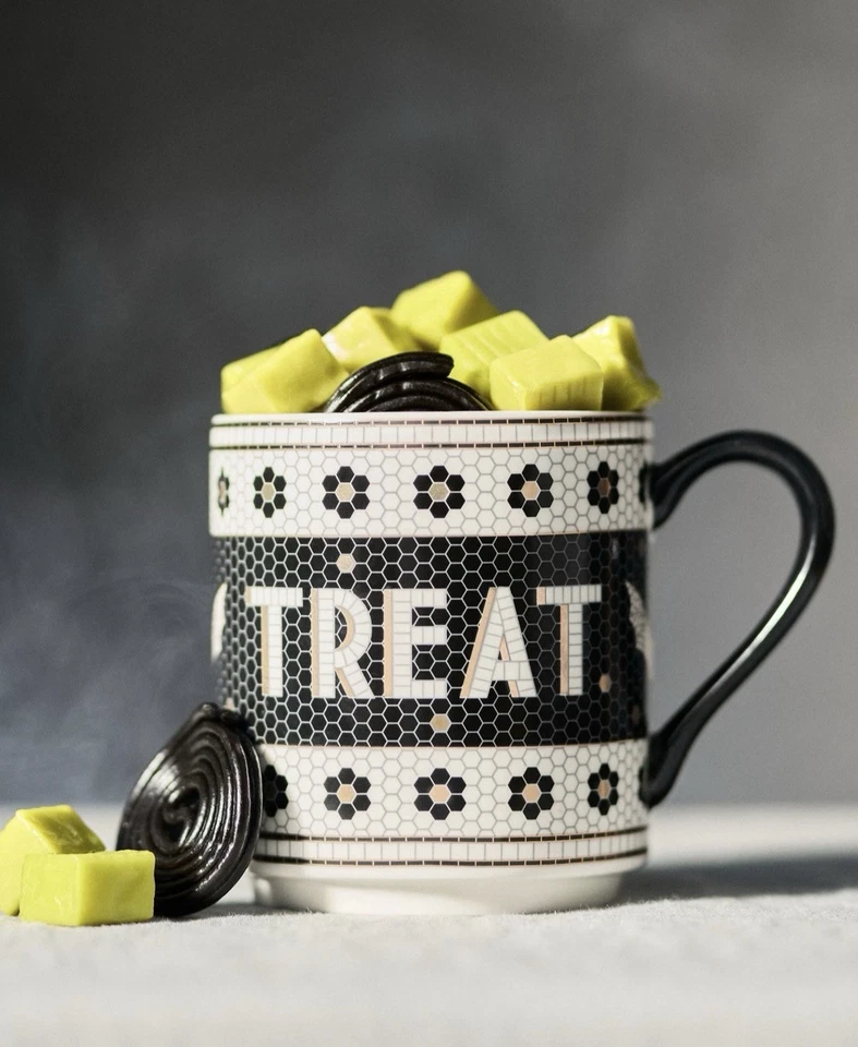 NUEVO ANTHROPOLOGIE BISTRO AZULEJO TRUCO TRATO MURCIÉLAGO CAFÉ TAZA DE TÉ COLECCIÓN HALLOWEEN Foto 2 de 4