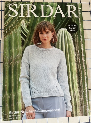 Sirdar 8268 Strickmuster Rundhals Pullover in Aran von 32-34/52-54 Brustweite