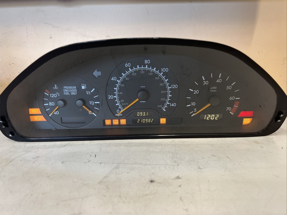 1998 Mercedes C230 W202 Speedometer Instrument Gauge Cluster 210k OEM