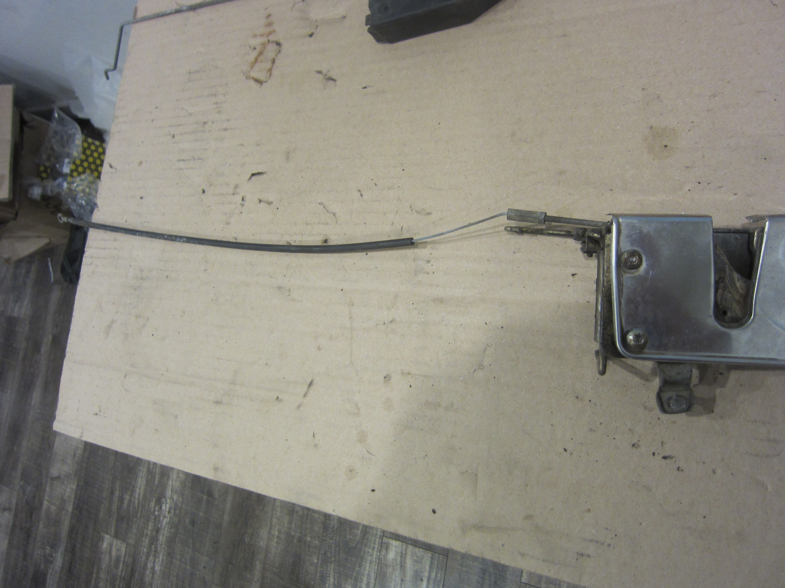 Ferrari Mondial - RH Door Lock With Cable - P/N 61775400