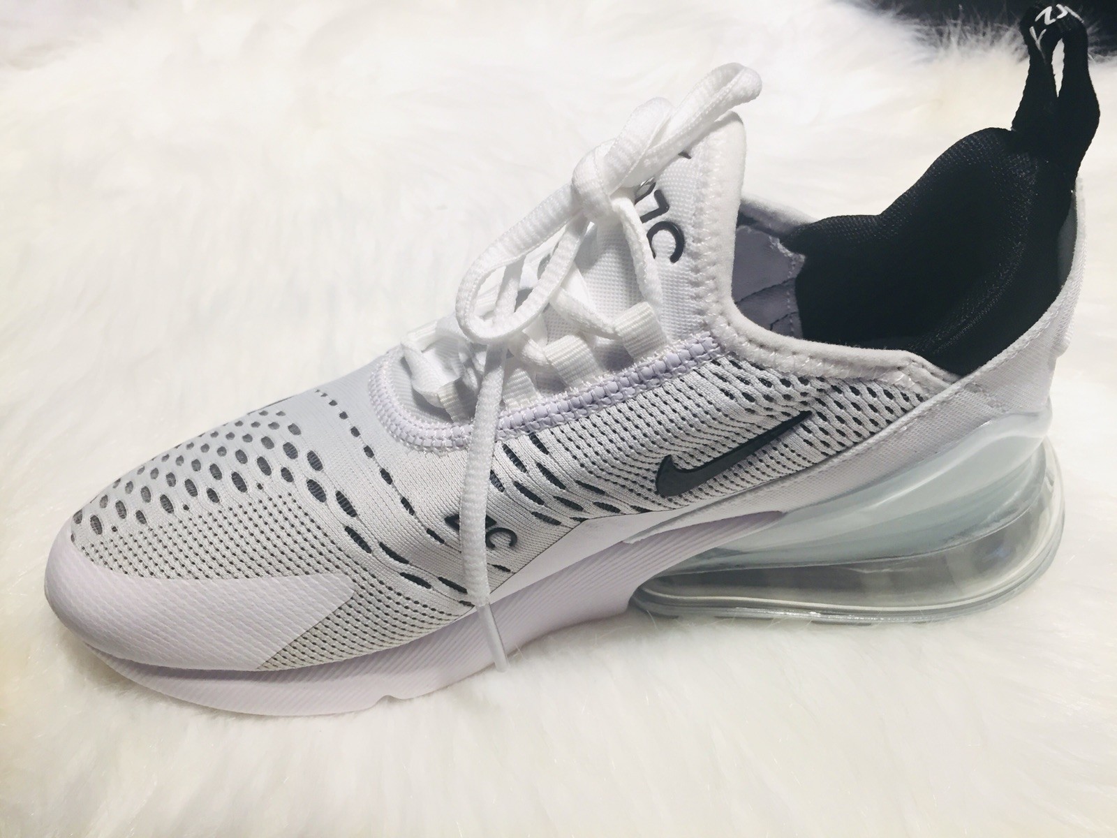 nike mens air max 270 running shoes