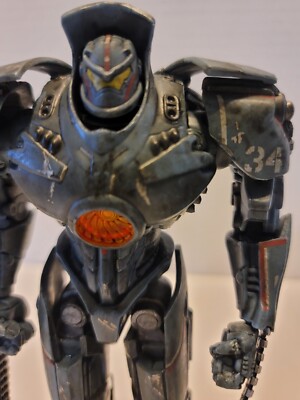 Pacific Rim 2013 NECA Leatherback & Battle Damage Gipsy Danger