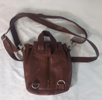 Kenneth Cole Cognac Brown Leather Purse Converts to Backpack  display picture 3