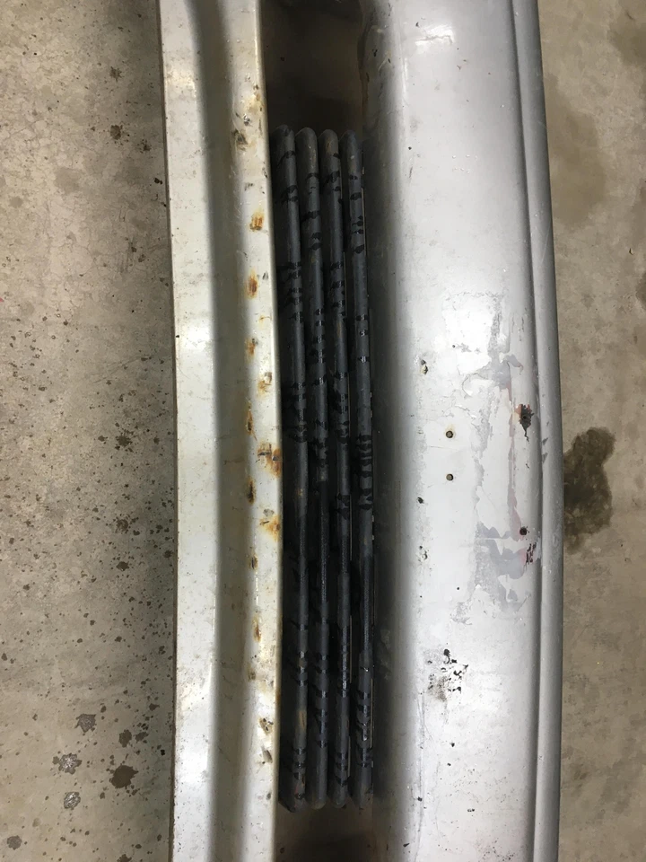 Front Bumper Assy. GMC YUKON 01 02 03 04 05 06 Foto 4 de 4