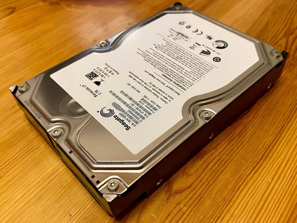 Seagate Barracuda LP 2TB ST32000542AS 3,5", Warnung neu zugewiesene Sektoren - Bild 2 von 4