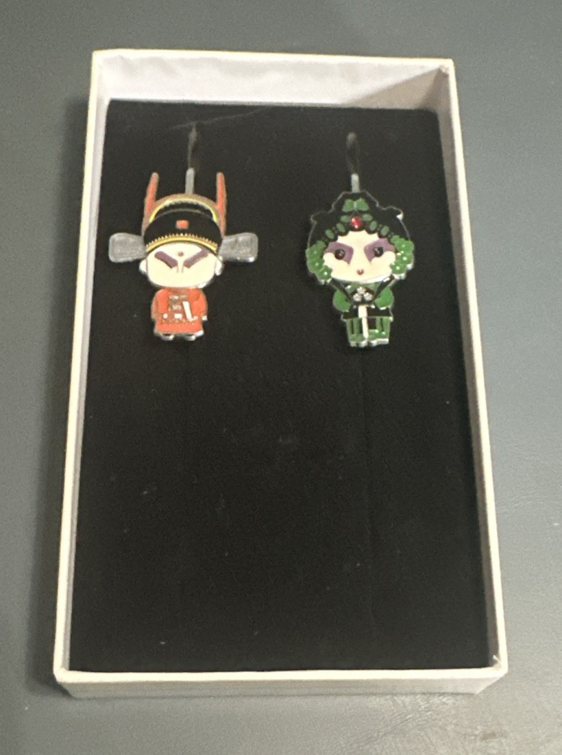 Picture 1 of 3
