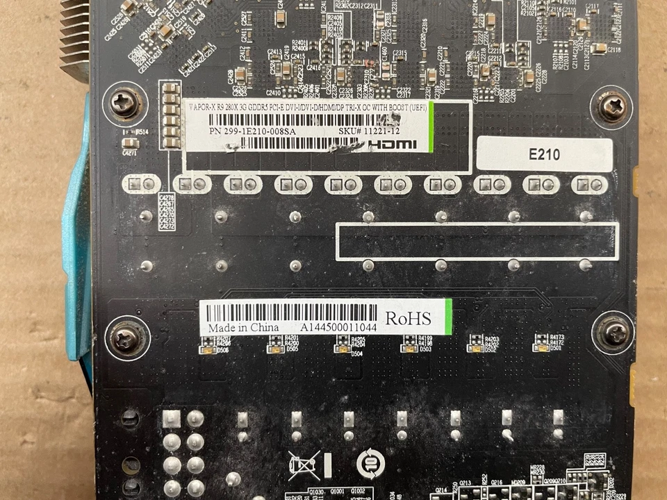 Sapphire Vapor-X R9 280X DDR5 PCI-E 299-1E210-208SA - Image 3 of 4