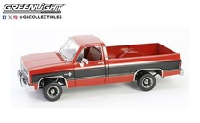 1:18 GREENLIGHT *RED & BLACK* 1984 Chevrolet K10 Scottsdale Square Body *NIB*