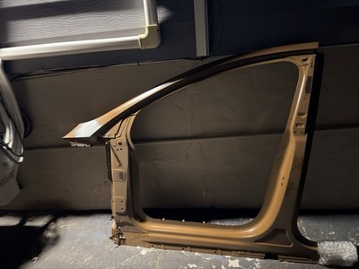 TESLA MODEL X BODY SIDE LEFT 2016-26 1565363-S0-B / 1565375-S0-B - A/B Pillar