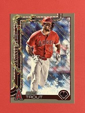 2025 Topps Holiday Mike Trout Silver Glitter #H50 Angels