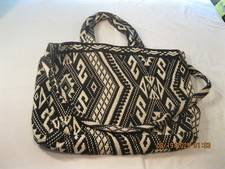 Mossimo Large Black White Geometic Desig Tote Bag w/Zip Closure Shoulder Strap