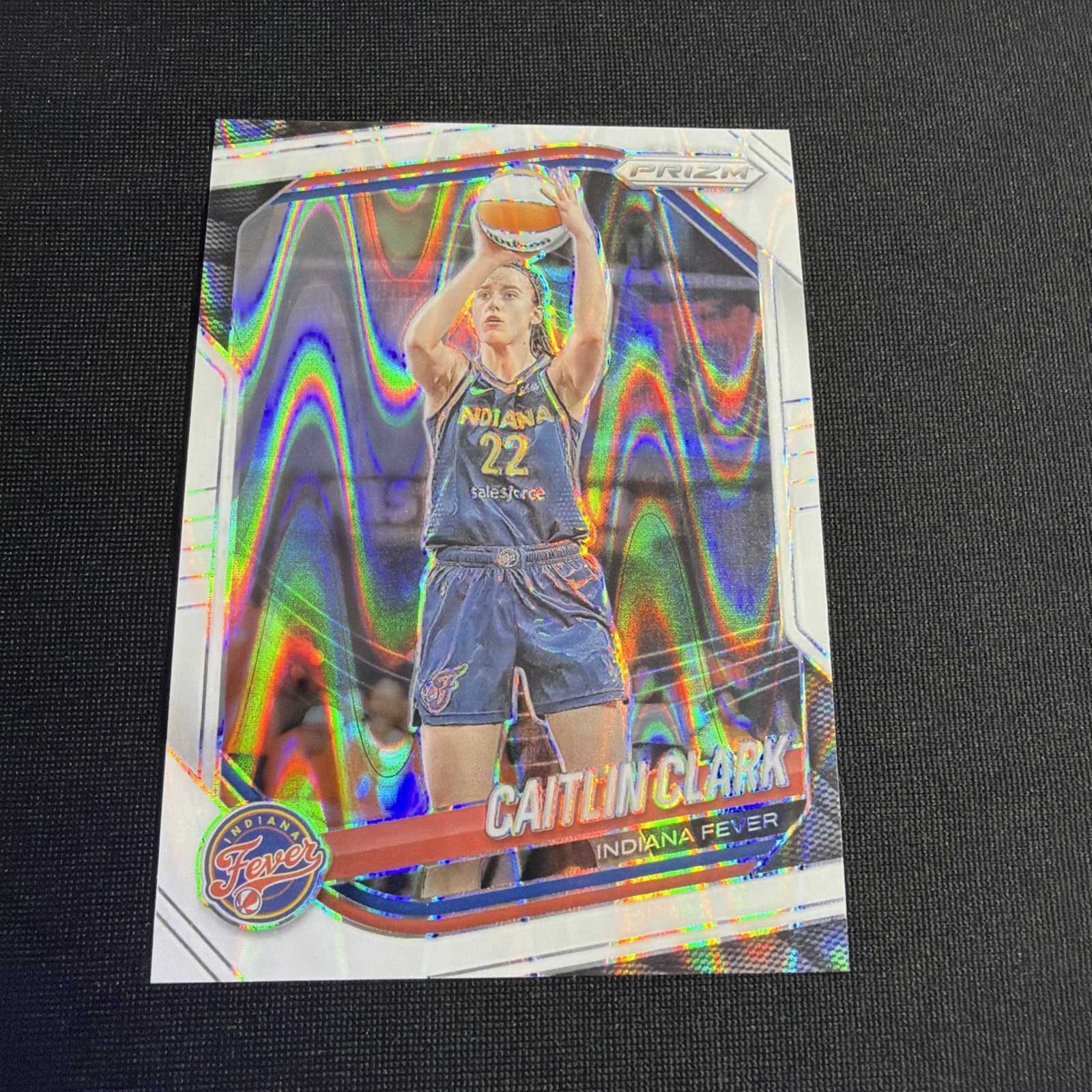 2025 Panini Prizm WNBA - Caitlin Clark #22 White Seismic Prizm